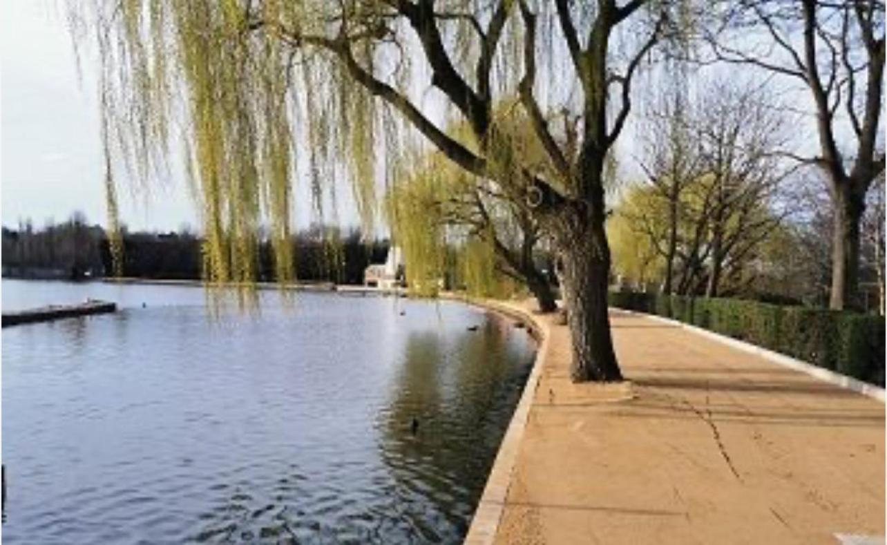 Welcome 2 Bedrooms Flat In Wimbledon Londra Exterior foto