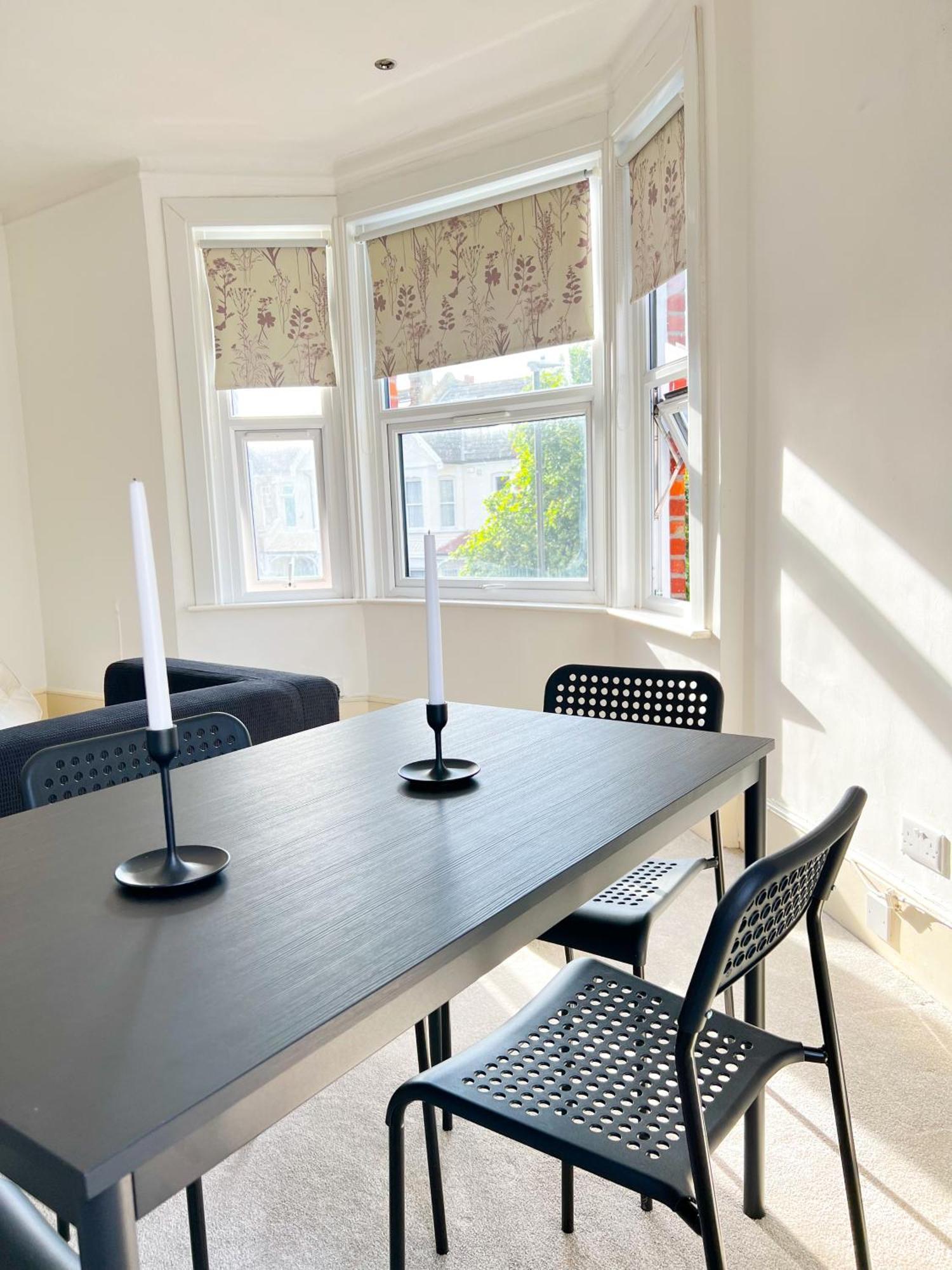 Welcome 2 Bedrooms Flat In Wimbledon Londra Exterior foto